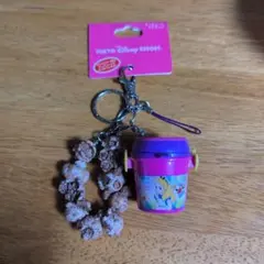 Item thumbnail for item c2320da3-1e7e-4859-9995-ad69485dd0b2