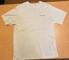 thisisneverthat グレー Tシャツ バックプリントワンポイントロゴのサムネイル