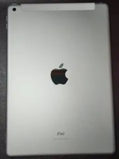 iPad 第8世代 32GB WI-fi+Cellularモデル シルバー