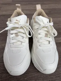 PUMA 厚底スニーカー 23cm アイボリー 美品