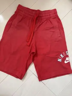 ナイキ　NIKE 半ズボン　Sサイズ　130センチ