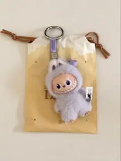 ラブブ THE MONSTERS イニシャル E PIN FOR LOVE