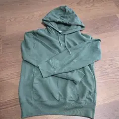 UNIQLO オリーブグリーン パーカー Sサイズ
