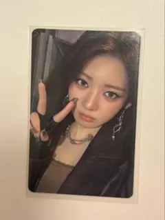 BABYMONSTER we go up 予約特典トレカ　ローラ　rora