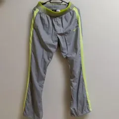 Item thumbnail for item d871bea9-9cd9-46ac-9b4b-077cf6345b63