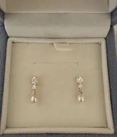 新品未使用/K18 ツツミ アクアマリン ハートピアス 4mm（箱・証明書付
