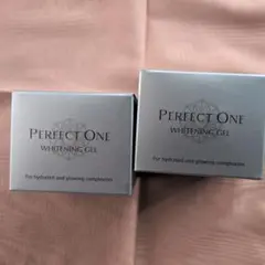 ✣PERFECT ONE 薬用ホワイトニングジェル 75g 2個セット✣