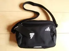 新品adidas*ショルダーバッグ*未使用アディダス*送料無料レディース黒メンズ