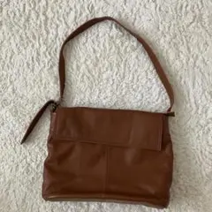 ジャンフランコロッティ レザー ショルダーバッグ ターンロック - メルカリ