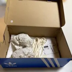 adidas 空箱