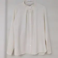 美品】SOEJU スタンドカラータックブラウス L.GRAY M - メルカリ