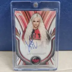LIV MORGAN オートグラフカード
