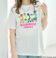 セサミストリートサーフフォトプリントTシャツのサムネイル