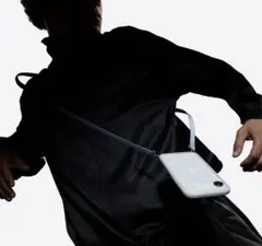 Apple純正クロスボディーストラップ