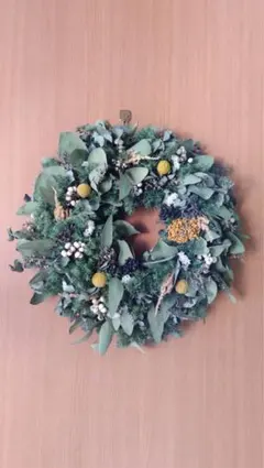 森の香り☆ブルーアイスとクリスマスホーリーのリース…＊ - メルカリ