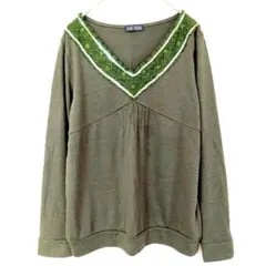 PLUG IKONS カーキ 長袖トップス ビジュー装飾 薄手ニット Vネック