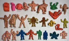 まとめ売り【現状品】昭和レトロ　消しゴムフィギュア　キン消し　魔界村　など　ラメ
