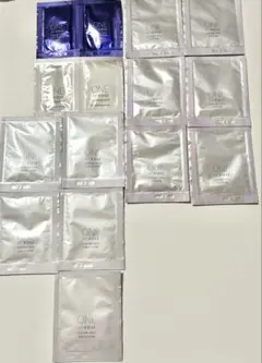 高保湿化粧水＆高保湿乳液＆薬用美白美容液＆薬用導入美容液　サンプル　計15枚