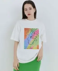 TINA:JOJUN 半袖Tシャツ アイボリー 花柄 - メルカリ