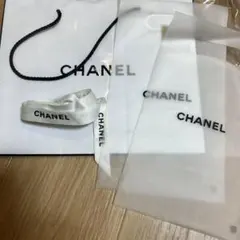 シャネル紙袋　透明袋2とリボン