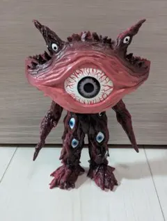 r*o様 【美品】怪獣フィギュア 多眼 ☆ガンQ☆