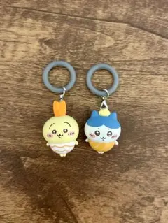 ちいかわ くら寿司　びっくらポン　うさぎ　ハチワレ　キーホルダー　２個セット