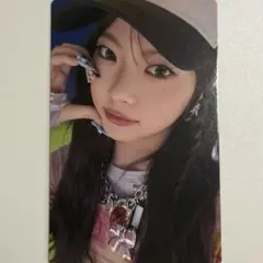 LE SSERAFIM DIFFERENT B盤 封入 トレカ ウンチェ