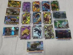 恐竜キング カルノタウルス アンペロサウルス など チョキ 強さ 2000