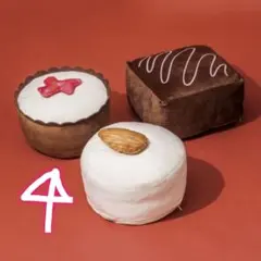 フェリシモ とろけるチョコレートクッション ビターフランボワーズ クッションのみ