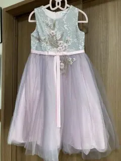 【美品】120 キッズ　ドレス　花刺繍　発表会　ピアノ