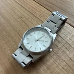 無印良品　ステンレス腕時計のサムネイル