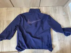 NIKE ナイキ　フルジップジャケット ウィンドジャケット　ネイビー　防風のサムネイル