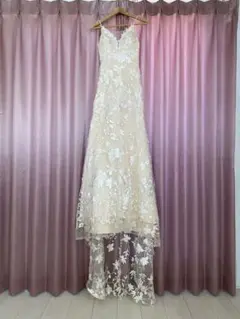 ウエディングドレス