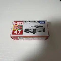 タカラトミー EQS by Mercedes-EQ 1/64 ミニカーのサムネイル