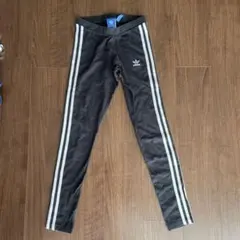 adidas Originals スリーストライプス レギンスのサムネイル