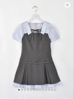 evelyn ダブルリボントップス フロントボタンプリーツスカート まとめ売り evelyn ダブルリボントップス フロントボタンプリーツスカート まとめ