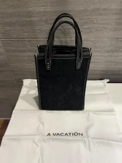 超美品A VACATION アヴァケーション　ハンドバック