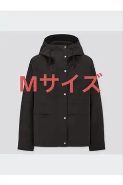 ブラック マウンテンパーカー