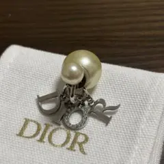 ［美品］Dior Tribales クリップイヤリング　パール　片耳のみ