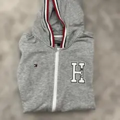 TOMMY HILFIGER グレー パーカー 152サイズ