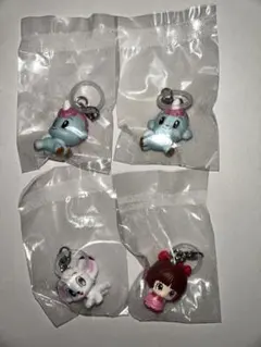 手塚治虫キャラクター めじるしアクセサリー　ピノコ　レオ　ユニコ（2個）　計4点