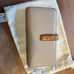 LOEWE ロエベ　バーティカルウォレット ラージ 長財布のサムネイル