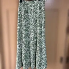 アパートバイローリーズ　ロングスカート