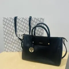 ⭐︎FURLA ⭐︎ブラック ショルダーバッグ
