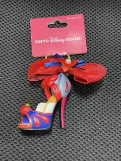 【新品】白雪姫　ディズニー　ハイヒール型キーチェーン