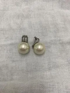 Item thumbnail for item 61a0b02a-e3d7-4f56-be5b-2a0aafc699d8