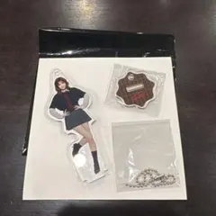 TWICE THIS IS FOR ランダムミニアクリルスタンドチャーム　モモ