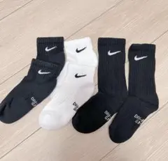 NIKE ナイキ　ソックス　3足セットのサムネイル