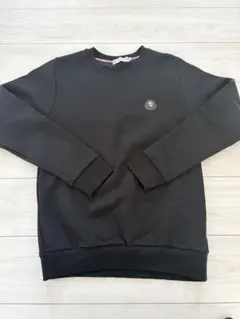 極美品　MONCLER ブラック 2023AWトレーナー　スウェット　4P88 極美品 MONCLER ブラック 2023AWトレーナー スウェット 4P88 - メルカリ