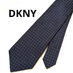美品　DKNY　ネイビー　シルク100% ドット柄 ネクタイ 日本製